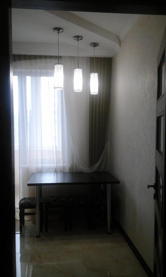 2-К Квартира Apartment Ivano-Frankivs'k Luaran gambar