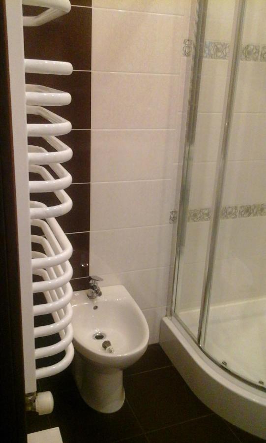 2-К Квартира Apartment Ivano-Frankivs'k Luaran gambar